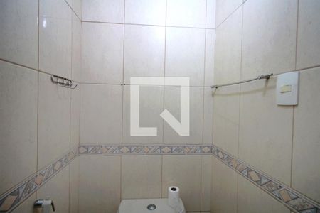 Banheiro de Serviço de casa à venda com 4 quartos, 160m² em Floresta, Belo Horizonte