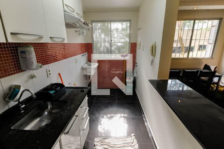 Cozinha  de apartamento para alugar com 2 quartos, 46m² em Horto do Ype, São Paulo