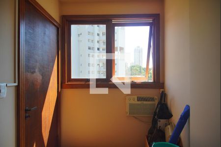 Quarto de Serviço de apartamento para alugar com 3 quartos, 185m² em Centro, Novo Hamburgo