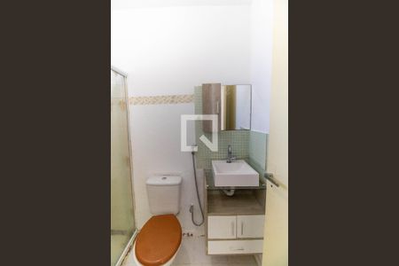 Banheiro de apartamento à venda com 2 quartos, 56m² em Barreto, Niterói