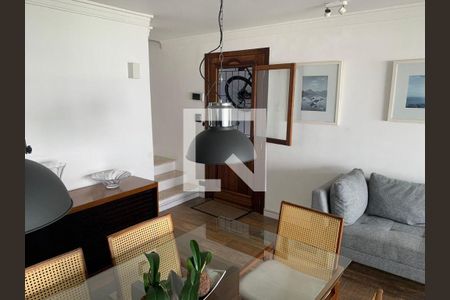 Casa à venda com 3 quartos, 160m² em Jardim das Vertentes, São Paulo