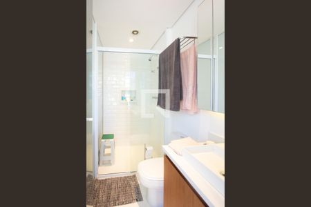 Banheiro de kitnet/studio à venda com 1 quarto, 29m² em Vila Nova Conceição, São Paulo