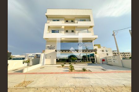 Fachada de apartamento para alugar com 2 quartos, 70m² em Ingleses do Rio Vermelho, Florianópolis