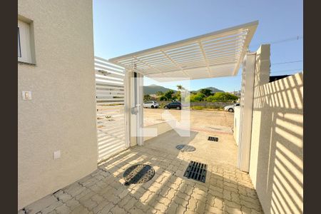 Garagem de apartamento para alugar com 2 quartos, 70m² em Ingleses do Rio Vermelho, Florianópolis