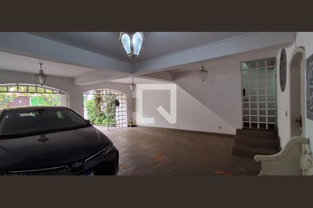 Garagem de casa à venda com 4 quartos, 280m² em Barcelona, São Caetano do Sul