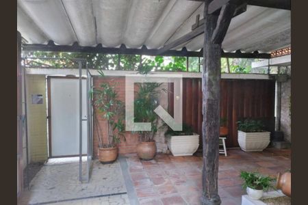 Casa à venda com 4 quartos, 260m² em Cidade Monções, São Paulo
