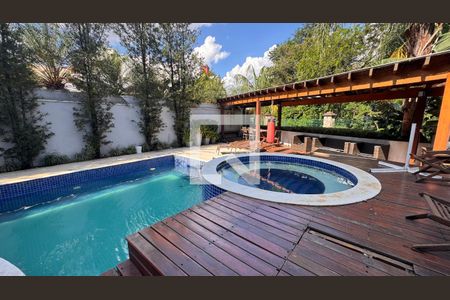 Piscina de casa à venda com 3 quartos, 317m² em Swiss Park, Campinas