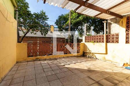 Quintal da Frente de casa para alugar com 3 quartos, 210m² em Água Branca, São Paulo