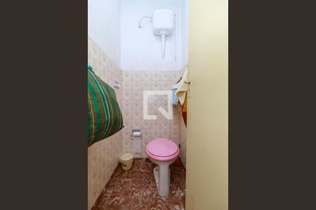 Edícula - Banheiro de casa à venda com 3 quartos, 144m² em Brooklin, São Paulo
