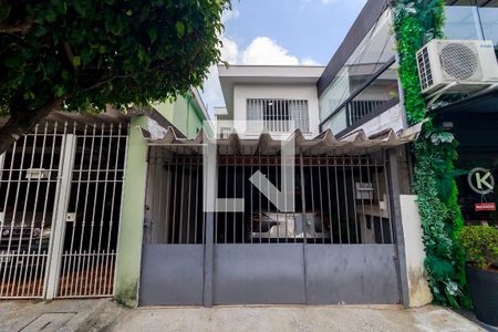 Fachada de casa à venda com 3 quartos, 144m² em Brooklin, São Paulo