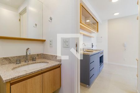Banheiro de apartamento à venda com 1 quarto, 32m² em Jardim Paulista, São Paulo