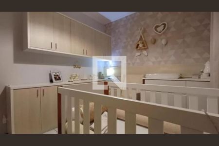 Foto 13 de casa à venda com 3 quartos, 244m² em Jardim Nova Europa, Campinas