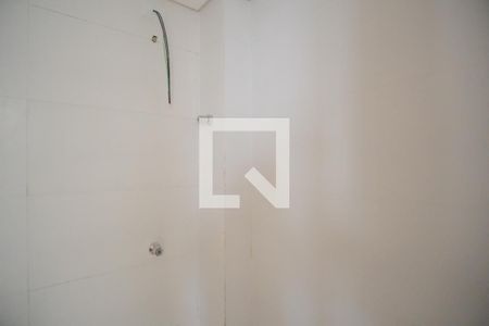 Banheiro de apartamento para alugar com 1 quarto, 29m² em Chácara Califórnia, São Paulo