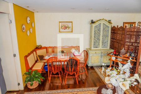 Sala de apartamento à venda com 2 quartos, 117m² em Pinheiros, São Paulo