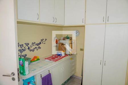 Lavanderia de apartamento à venda com 2 quartos, 117m² em Pinheiros, São Paulo
