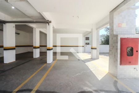 Garagem de apartamento à venda com 3 quartos, 118m² em Jardim Lindóia, Porto Alegre