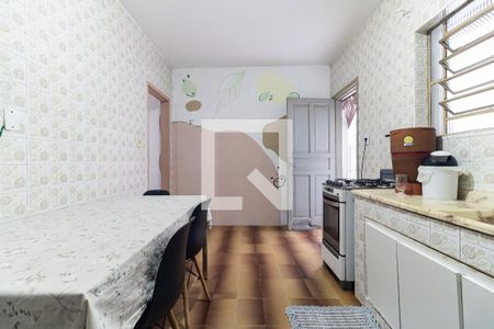 Cozinha de casa à venda com 1 quarto, 280m² em Vila Liviero, São Paulo