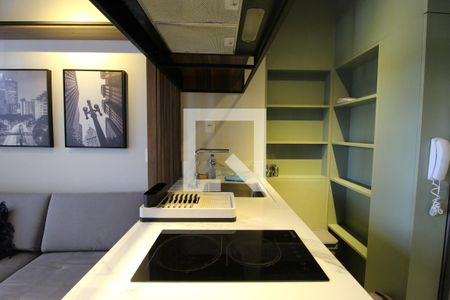 Sala/Cozinha de kitnet/studio à venda com 1 quarto, 26m² em Vila Nova Conceição, São Paulo