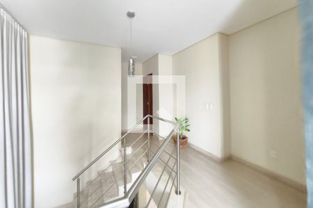Corredor - Quartos de casa de condomínio à venda com 3 quartos, 250m² em Swiss Park, Campinas
