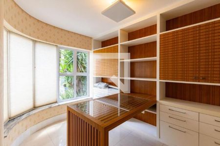 Foto 16 de casa de condomínio à venda com 4 quartos, 315m² em Swiss Park, Campinas