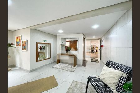 Hall de entrada de apartamento à venda com 1 quarto, 35m² em Higienópolis, Porto Alegre