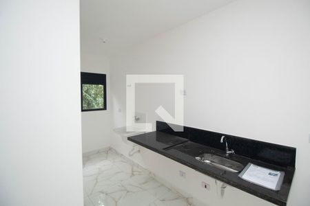 Sala/Cozinha de apartamento para alugar com 1 quarto, 31m² em Jardim Neila, São Paulo
