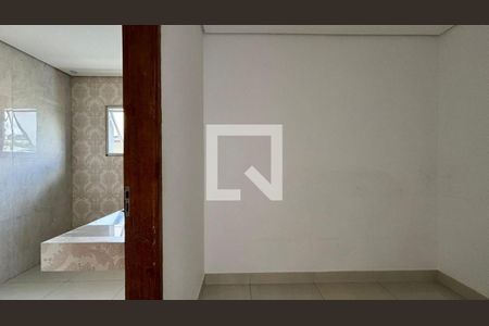 Foto 01 de casa de condomínio para alugar com 3 quartos, 300m² em Swiss Park, Campinas