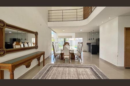 Foto 01 de casa de condomínio para alugar com 3 quartos, 300m² em Swiss Park, Campinas