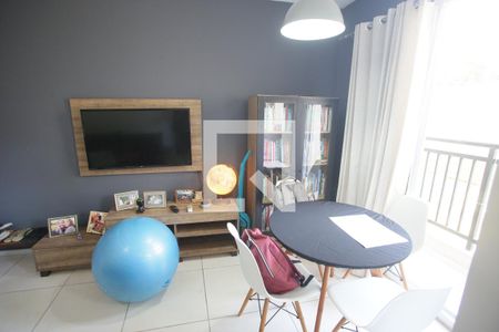 Sala de apartamento à venda com 1 quarto, 45m² em Taquara, Rio de Janeiro