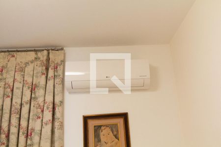 Quarto de apartamento à venda com 2 quartos, 96m² em Itaim Bibi, São Paulo