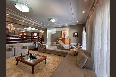 Sala de casa à venda com 4 quartos, 490m² em City América, São Paulo