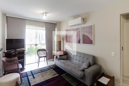 Sala de apartamento para alugar com 1 quarto, 60m² em Indianópolis, São Paulo
