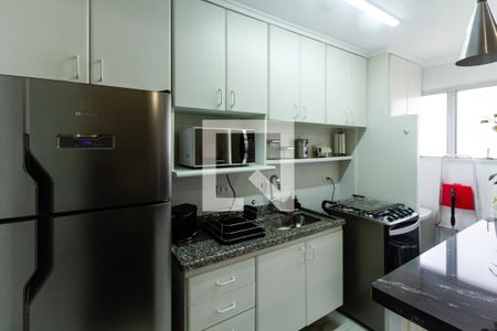Cozinha de apartamento para alugar com 1 quarto, 60m² em Indianópolis, São Paulo