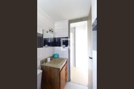 Banheiro de apartamento à venda com 2 quartos, 56m² em Jardim Peri, São Paulo