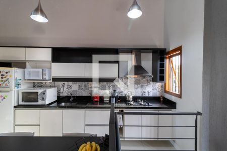 Cozinha 2 de casa à venda com 3 quartos, 141m² em Hípica, Porto Alegre