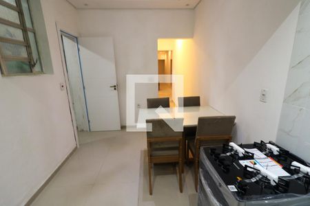 Cozinha de apartamento à venda com 3 quartos, 80m² em Azenha, Porto Alegre