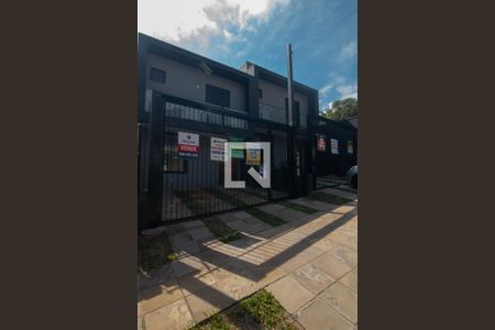 Fachada de casa à venda com 3 quartos, 96m² em Tristeza, Porto Alegre
