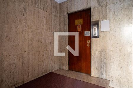 Área comum - Elevador de apartamento à venda com 2 quartos, 111m² em Bela Vista, São Paulo
