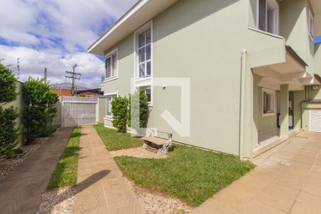 Quintal de casa à venda com 3 quartos, 300m² em Rio Branco, Canoas