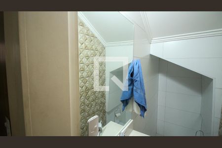 Lavabo de casa à venda com 3 quartos, 110m² em Vila Darli, São Paulo