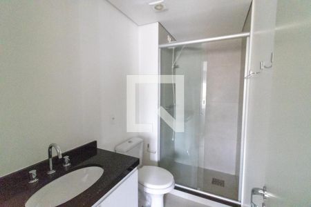 Banheiro de kitnet/studio à venda com 1 quarto, 44m² em Partenon, Porto Alegre