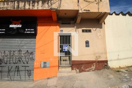 Fachada de casa à venda com 2 quartos, 470m² em Parque Independencia, São Paulo
