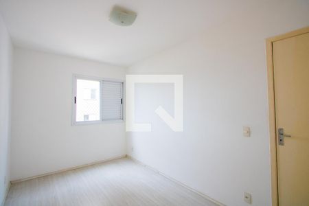 Quarto 1 de apartamento à venda com 3 quartos, 58m² em Vila Eldizia, Santo André