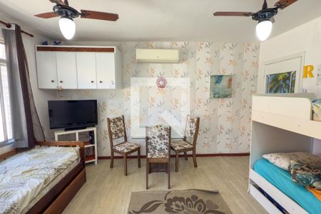 Studio de kitnet/studio para alugar com 1 quarto, 36m² em Canto do Forte, Praia Grande