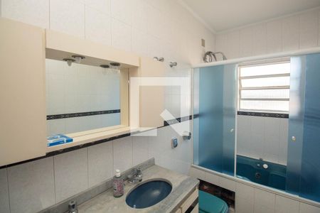 Banheiro 2 de casa à venda com 3 quartos, 150m² em Vila Nova Mazzei, São Paulo