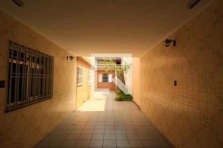 Garagem de casa para alugar com 4 quartos, 215m² em Vila Prudente, São Paulo