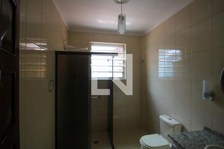 Banheiro de casa para alugar com 4 quartos, 215m² em Vila Prudente, São Paulo