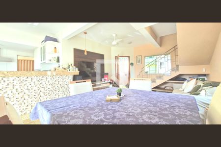 Sala de casa à venda com 3 quartos, 260m² em Joá, Lagoa Santa