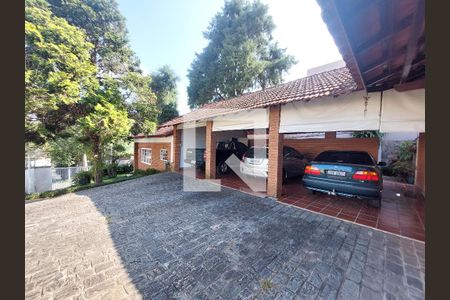Garagem 1 de casa à venda com 4 quartos, 600m² em Interlagos, São Paulo