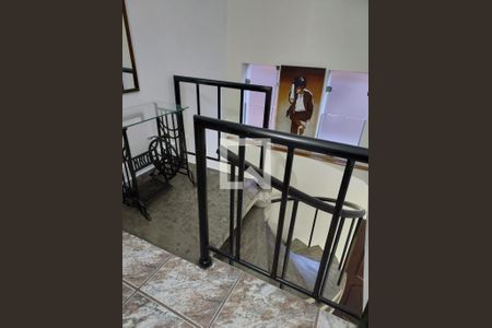 Escada de casa à venda com 3 quartos, 100m² em Vila Madalena, São Paulo